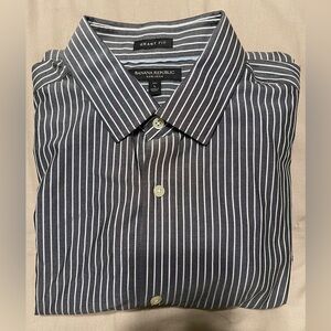 Banana Republic Grant Fit Non-Iron